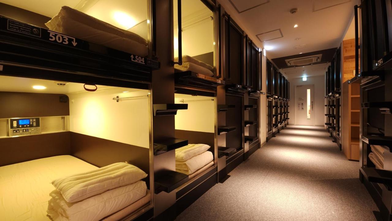 Acro Capsule Hotel Namba Dotonbori Osaka Bagian luar foto